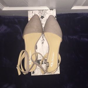 Chinese Laundry Ankle strap sandals